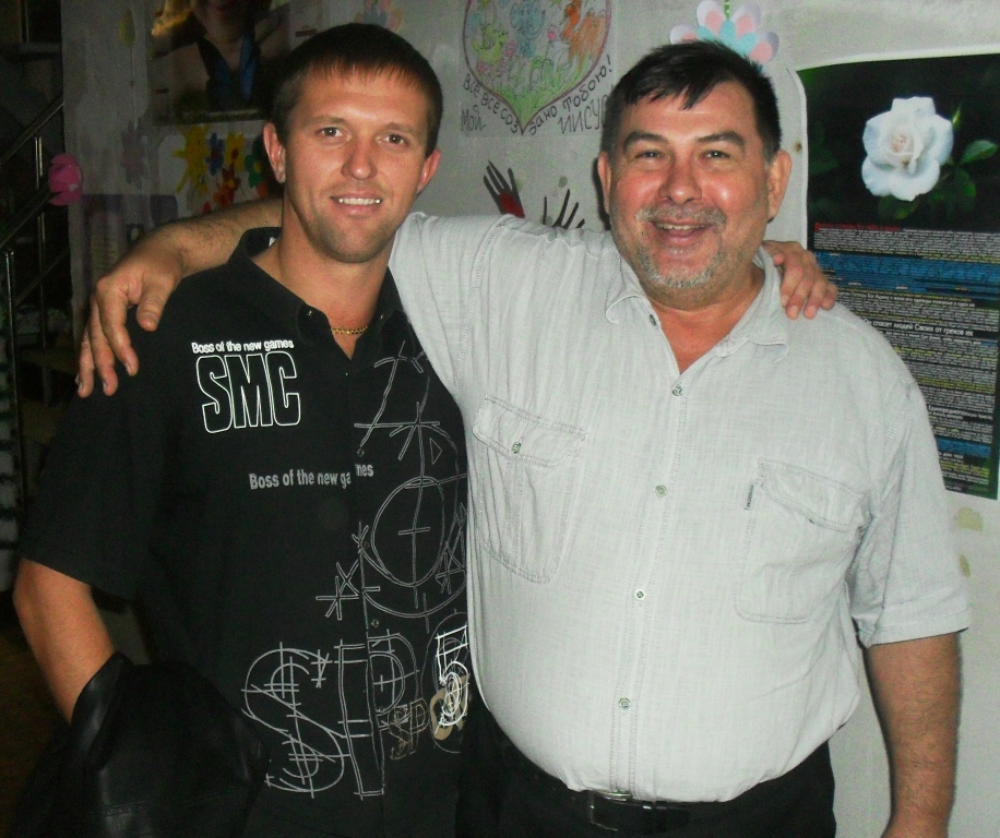 Андрей (слева)_.JPG